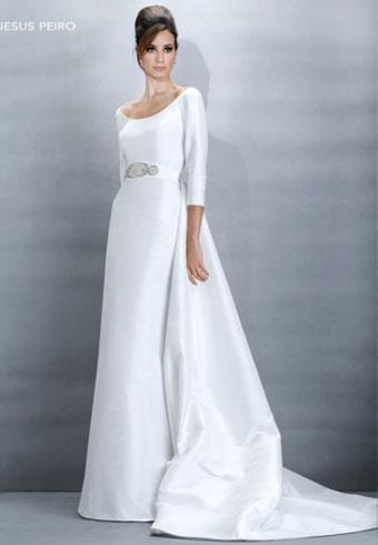 White wedding dress, Jesus Peiro designer wedding dress