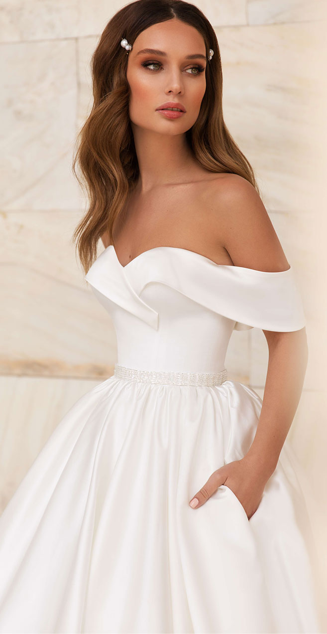 Elegant Off the shoulder wedding dress inspiration