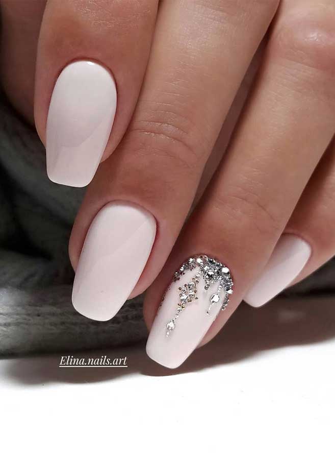 Stunning wedding nail art designs : Milky White Nails & Jewel Nail