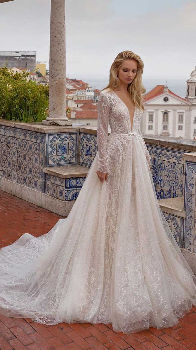 55 Long sleeve wedding dresses for fashion forward brides