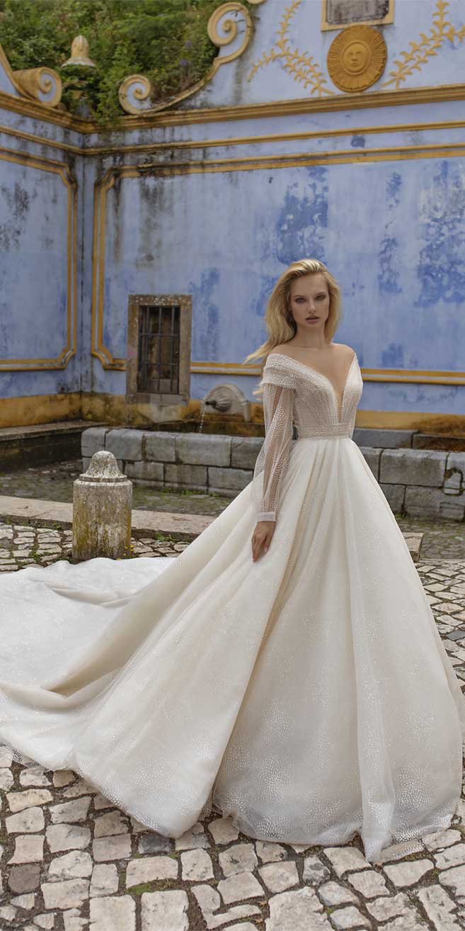 Elegant Half Sleeves Ball Gown Lace Sweetheart Wedding Dress – Pgmdress