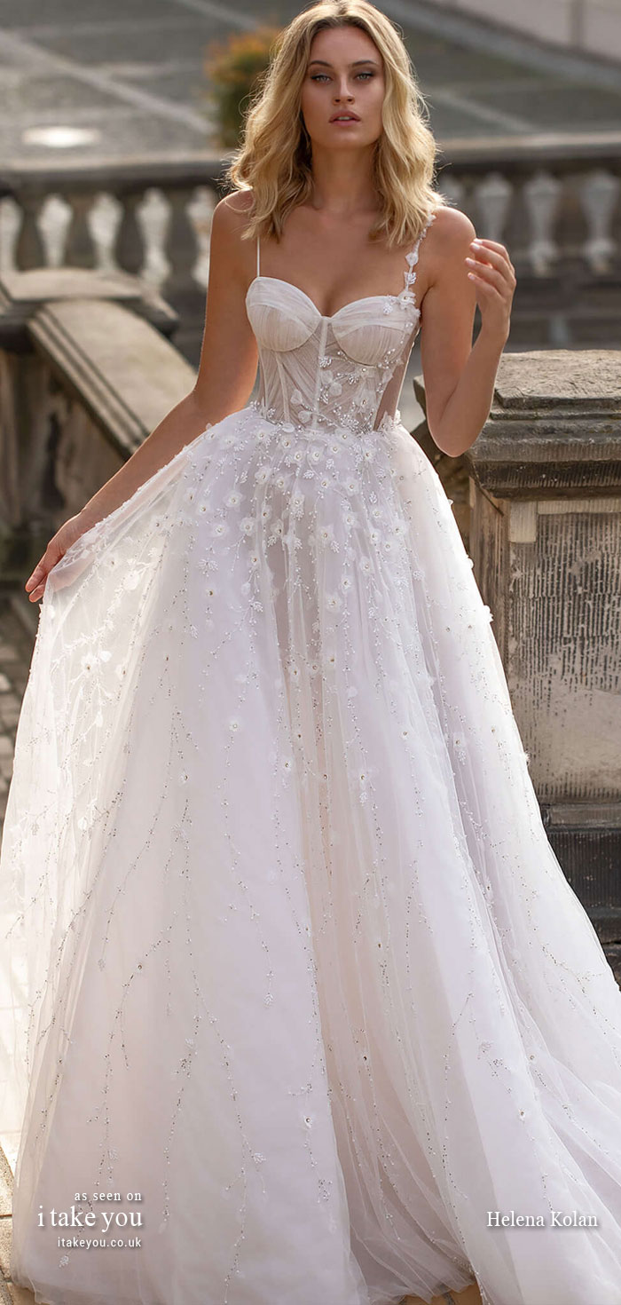 Nora Naviano 2019 Wedding Dresses — “Voyage” Bridal Collection | Wedding  Inspirasi | Ball gowns wedding, Princess ball gowns, Wedding dress long  sleeve