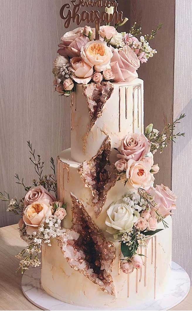 Unique wedding cakes