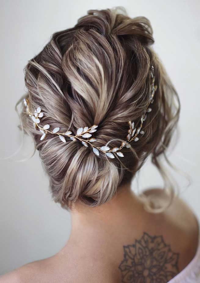 romantic bridal hairstyles, hairstyles for weddings long hair, 2019 wedding hairstyles for long hair, bridal hair trends 2019, bridal hair 2019, 2019 bridal hair styles, messy updo hairstyles, latest wedding hairstyles , wedding hairstyle, bridal hairstyles , wedding hairstyle for medium hair length, best wedding hairstyles 2019
