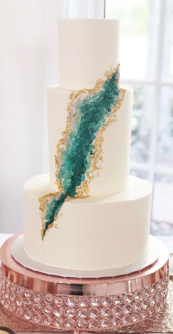 geode cake ,geode wedding cake , green geode cake, three tier wedding cake