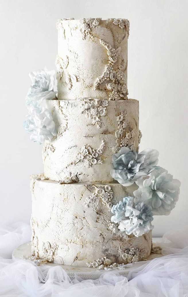 unique wedding cakes, wedding cake trends 2020, best wedding cakes 2020 #weddingcakes