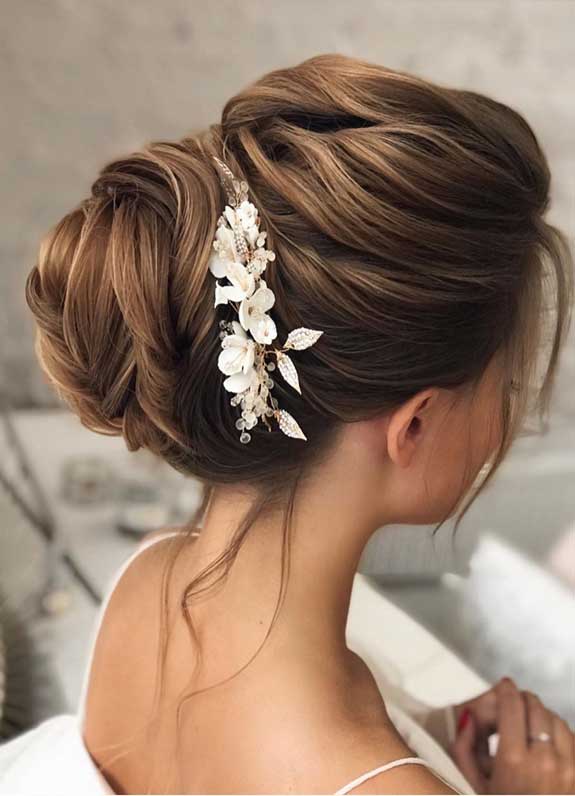 Indian Wedding And Reception Hairstyle Trends