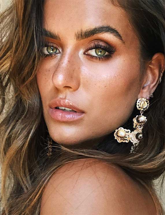 Beautiful Neutral Makeup ideas for Summer perfect for any occasion 48