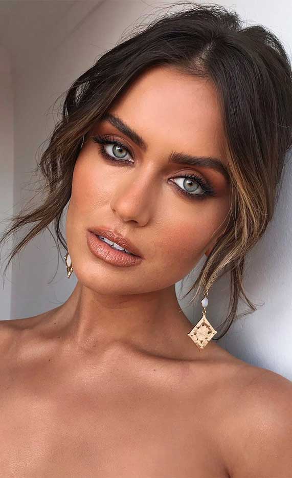 Beautiful Neutral Makeup ideas for Summer perfect for any occasion 58