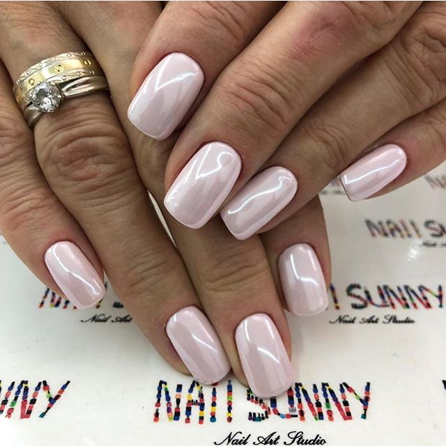 blush nails, nude nail color, nail color ideas #simplenails nail colors, simple pink nails, nail art designs, acrylic nails, neutral nails, nail color ideas #pinknails best nails , nail trends 2020 #nailart 