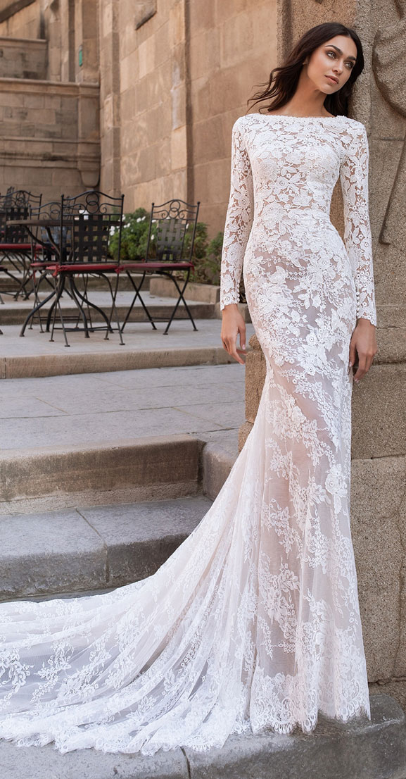 These Long sleeve wedding dresses are showstopper