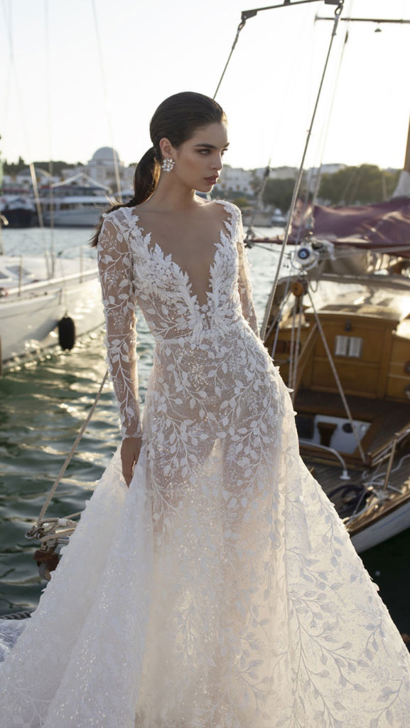 These Long sleeve wedding dresses are showstopper