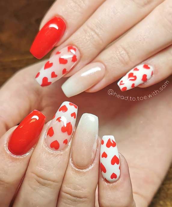 Gorgeous Valentine\'s Day Nail Art Designs 7