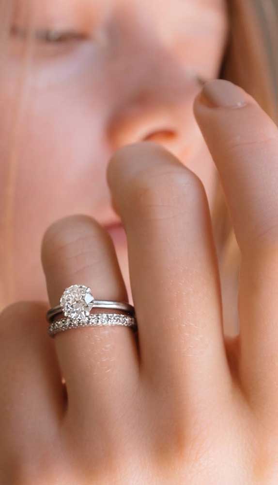 Unique engagement ring that melt your heart