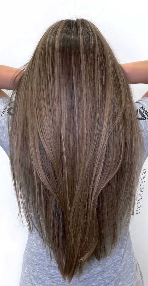 Best hair color ideas to refresh your appearance - Dark ash brown