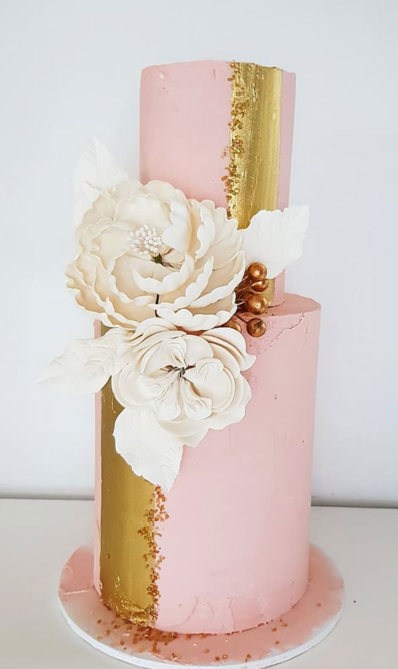 wedding cake, wedding cake ideas, best wedding cakes 2020, textured wedding cakes #weddingcakes elegant wedding cakes