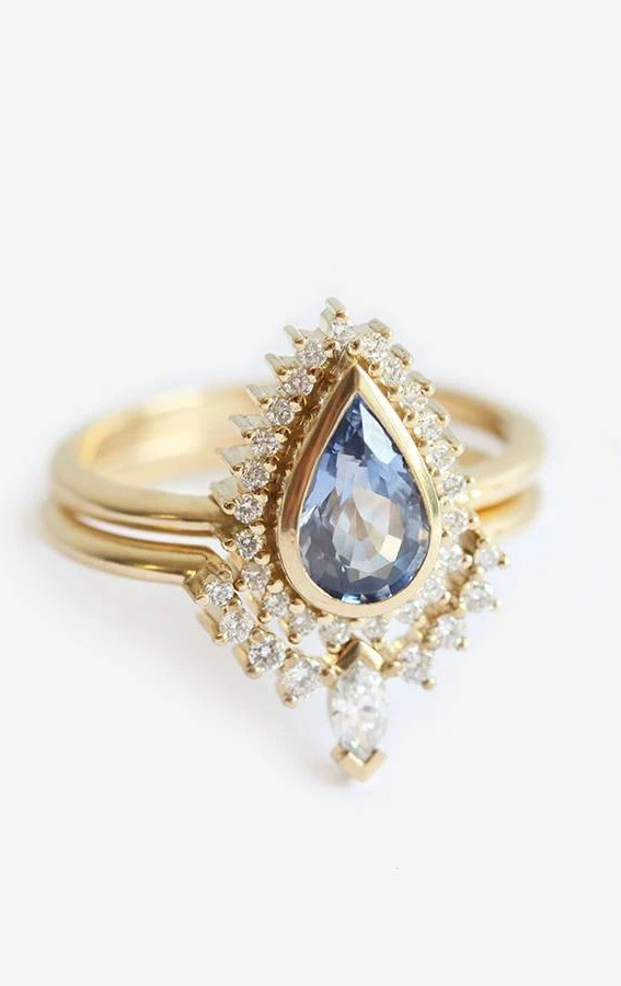 Incredibly Beautiful Engagement Rings in 2020 – Blue Sapphire halo ring