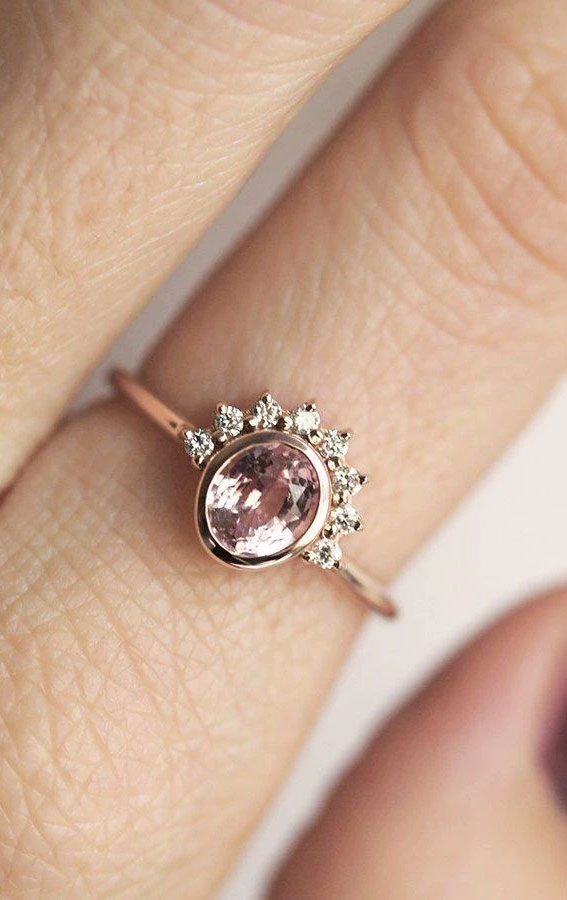 Incredibly Beautiful Engagement Rings in 2020 – Peach Sapphire with white diamonds
