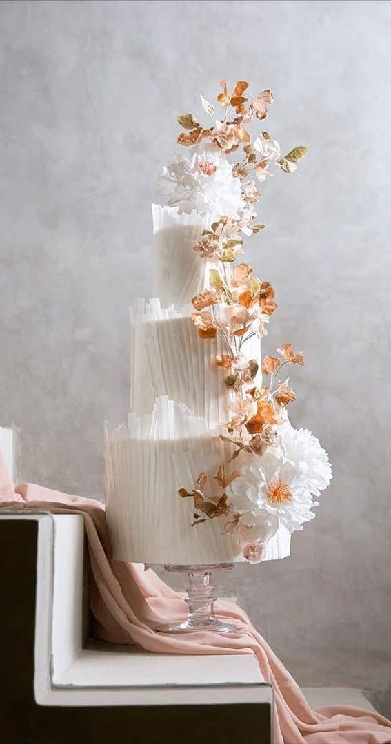 The Most Beautiful Art Of Cakes – Wedding Cakes Inspired by Works of Art : autumnal