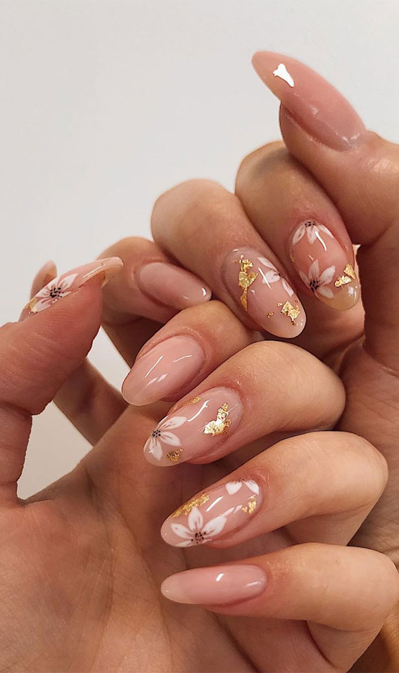 Floral nail designs, neutral nails , nail art, floral painted on nails, floral painted nails#floralnails #nailgoals #nailideas #longnails #pinknails #nudenails #goldnails