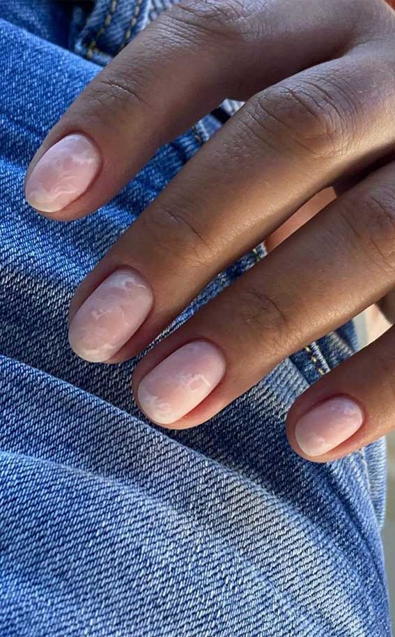 neutral nails, short nails, marble effect nails, marble on short nails, neutral marble nails #nailart #marblenails
