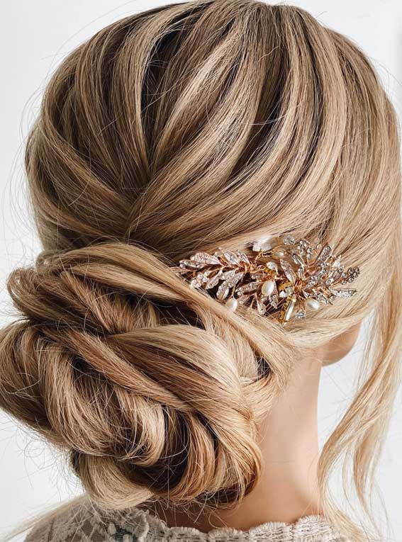 Updo Hairstyles that modern, creative, elegant and gorgeous