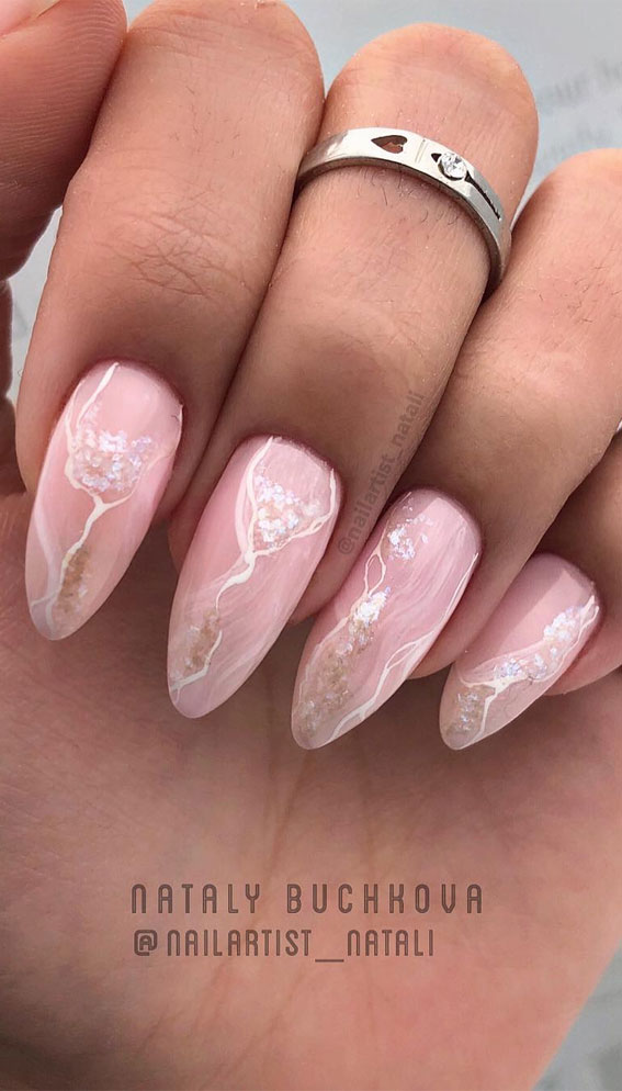 Pretty Neutral Nails Ideas For Every Occasion – Pink marble nails