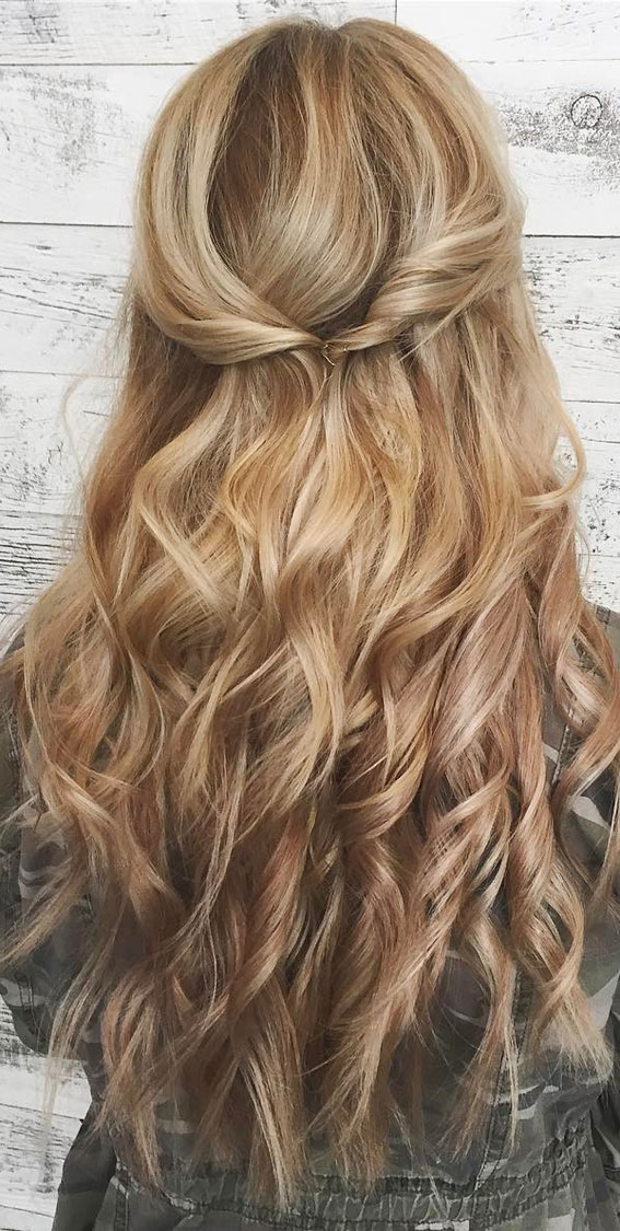 45 Beautiful half up half down hairstyles for any length : textured waves