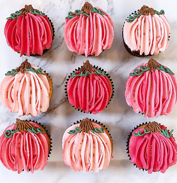 pink pumpkin cupcakes, fall cupcakes, autumn cupcakes, cupcake ideas, autumn cupcakes #fallcupcakes #autumncupcakes