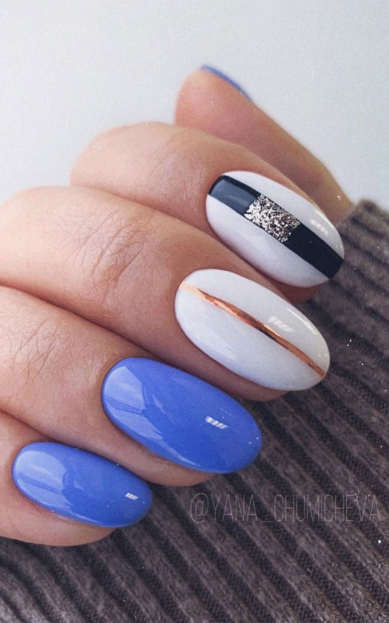 bright blue and white nails, two tone nails, two color nail polish trend, 2 different color nails on each hand, mismatched nails, two tone nail polish ideas, nail designs, nail designs 2020, two color nail ideas #twotonenails #naildesigns2020 #naildesigns