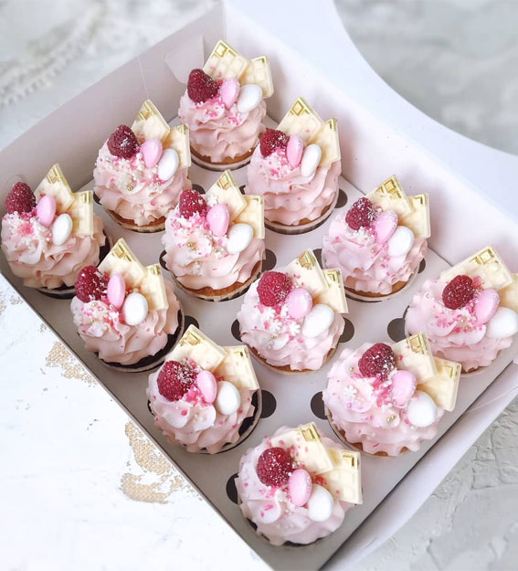 59 Pretty Cupcake Ideas for Wedding and Any Occasion : Three Flavour Cupcakes