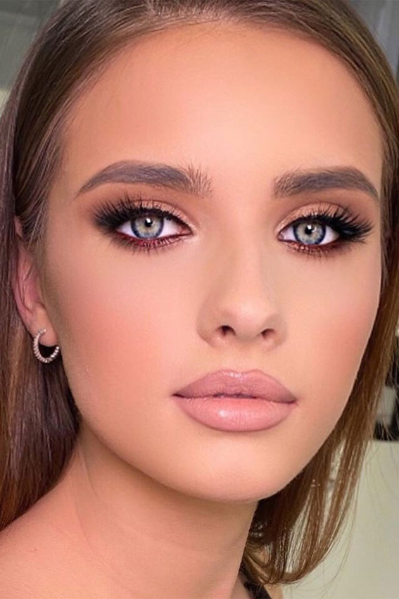 49 Incredibly Beautiful Soft Makeup Looks For Any Occasion : Chic neutral look