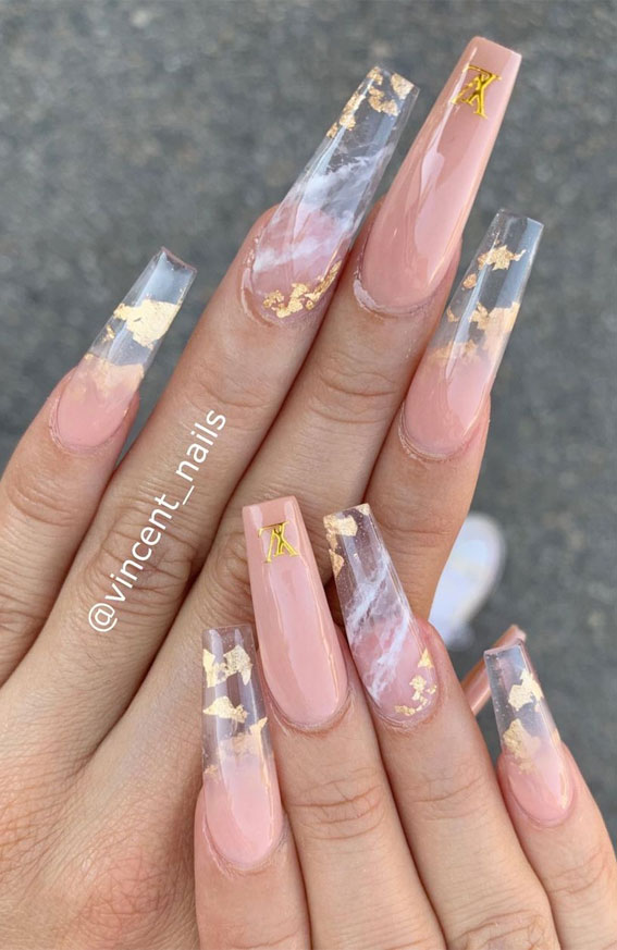 33 Way to Wear Stylish Nails : Mismatched pink & clear nails