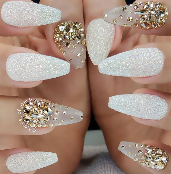 33 Way to Wear Stylish Nails : Glitter Glam nails