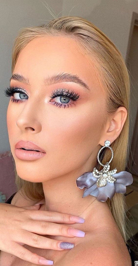 49 Incredibly Beautiful Soft Makeup Looks For Any Occasion : Shimmer soft glam