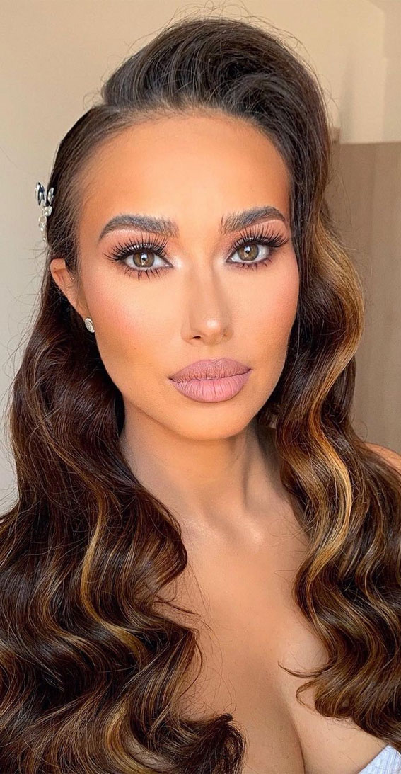 49 Incredibly Beautiful Soft Makeup Looks For Any Occasion : matte pink lips