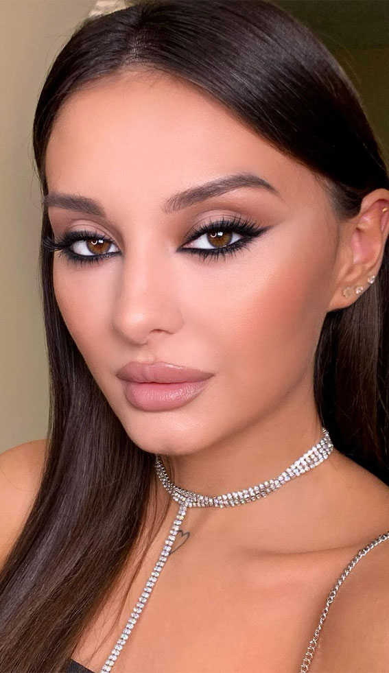 49 Incredibly Beautiful Soft Makeup Looks For Any Occasion : Neutral makeup