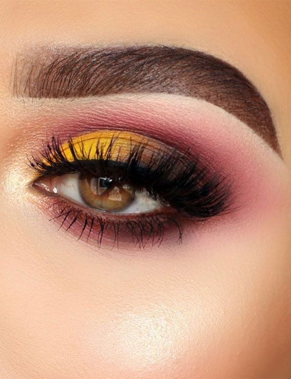 Gorgeous Makeup Trends To Be Wearing in 2021 : Smokey Berry & Yellow Makeup Look