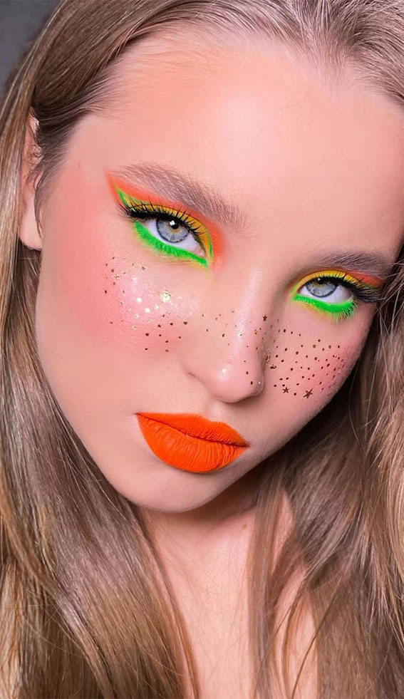 Gorgeous Makeup Trends To Be Wearing in 2021 :