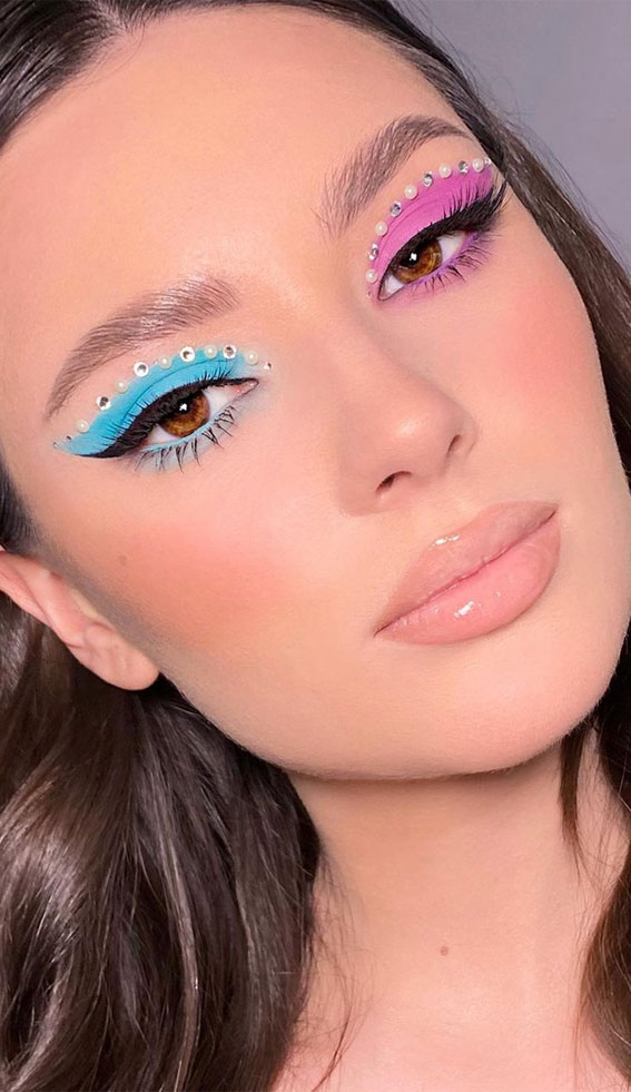 Gorgeous Makeup Trends To Be Wearing in 2021 : Blue and Pink Eye Makeup