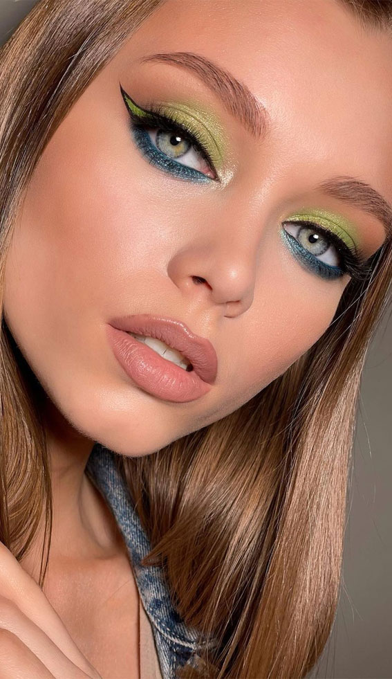 Gorgeous Makeup Trends To Be Wearing in 2021 : Green Eye Makeup