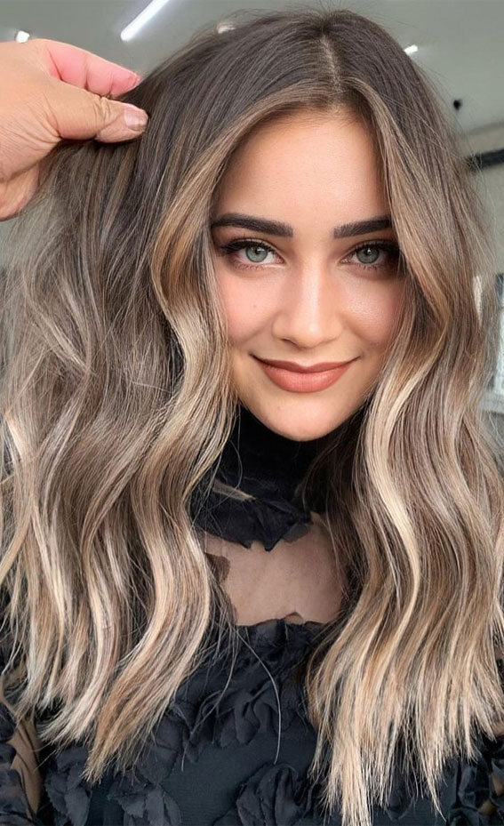 best hair colours to look younger, best hair colours, warm honey hair colour, soft black, balayage hair colors, hair to look younger, best hair colour for aging brunettes, hair color to look younger