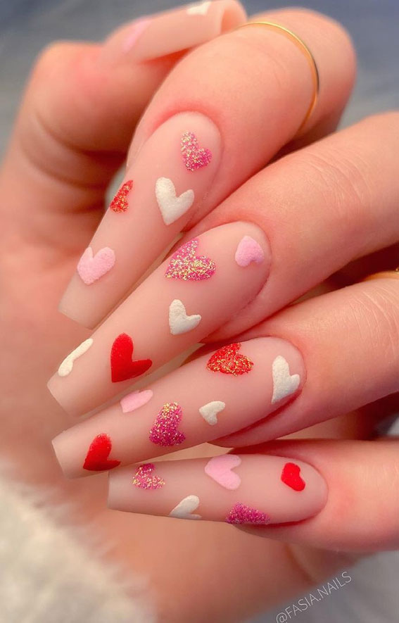Valentines day nails 2021