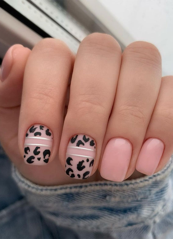 Most Beautiful Nail Designs You Will Love To wear In 2021 : Pink leopard short nails