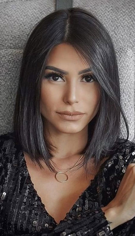 Best haircuts & Hairstyles To Try in 2021 : Gorgeous lob haircut