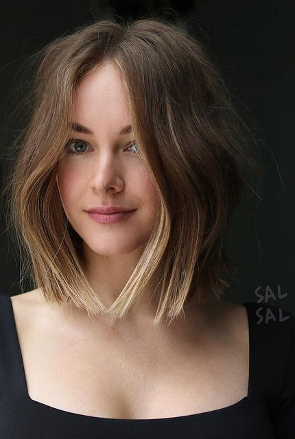 Best haircuts & Hairstyles To Try in 2021 : Cute lob haircut to rock 2021
