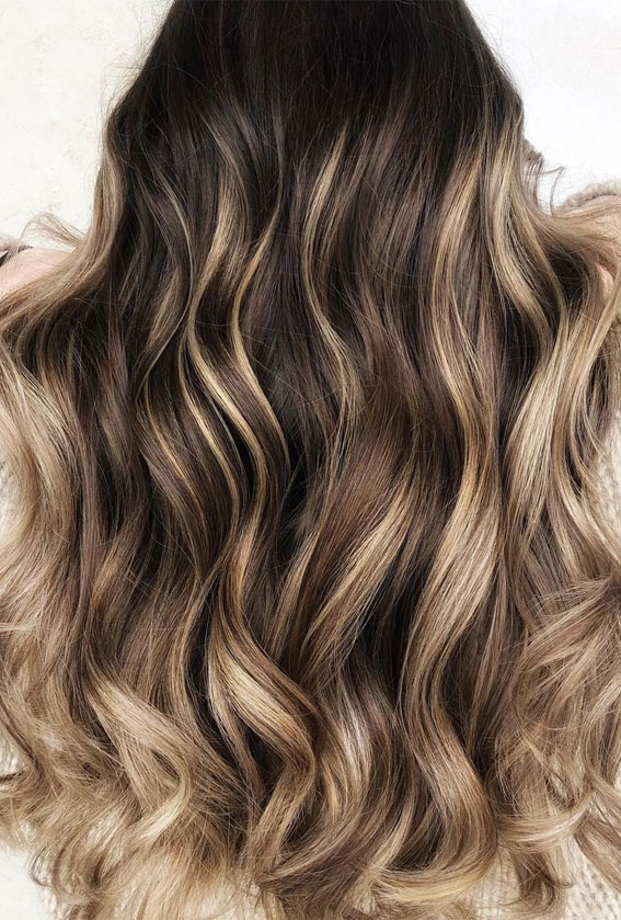 brown hair with beige highlights, brown hair color ideas, chocolate toffee, chocolate truffle hair with blonde, brown hair with highlights, brown hair , brunette hair, brown hair color ideas, brunette balayage, hair color, fall hair color ideas #fallhaircolor #haircolor #balayage