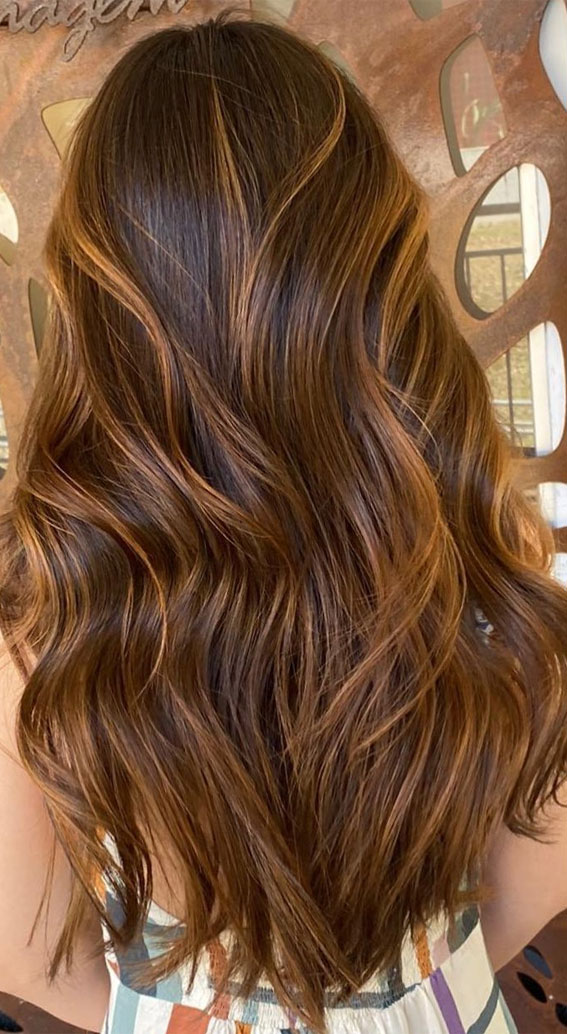 Best Hair Colours To Look Younger : Honey brown hair colour idea
