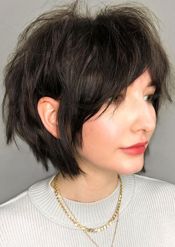 Best haircuts & Hairstyles To Try in 2021 : Dark Hair Colour with Shaggy Bob
