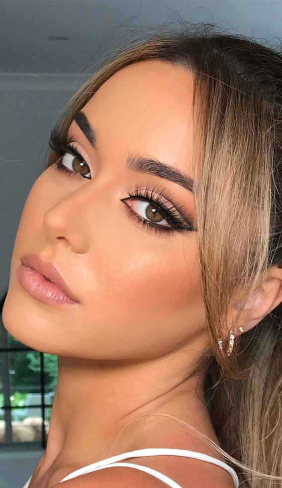 Soft glam makeup ideas : Natural Radiant Look